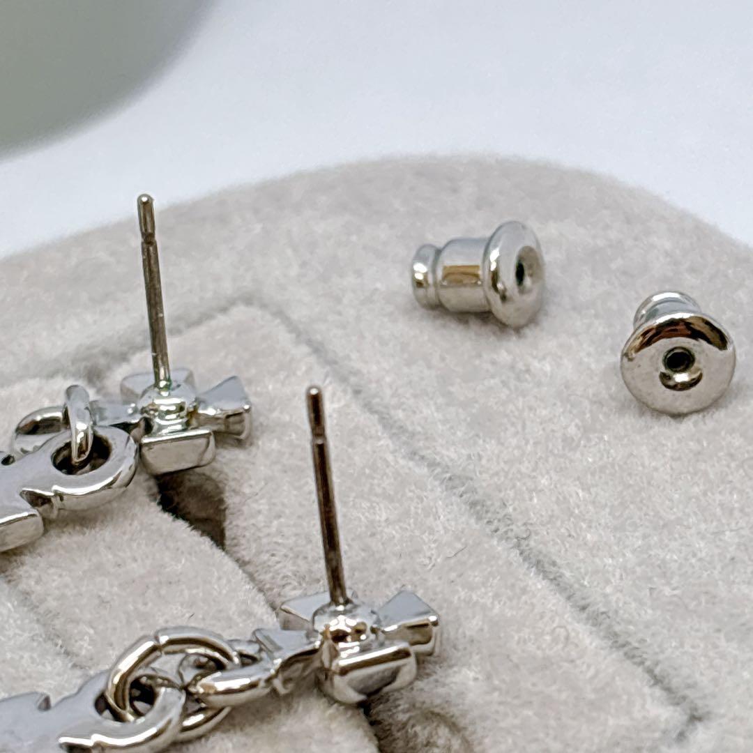 VivienneWestwoodヴィヴィアンウエストウッド オーブ ピアス