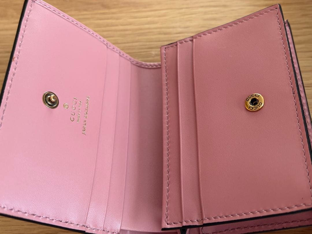 GUCCI 二つ折り財布　さくらんぼ