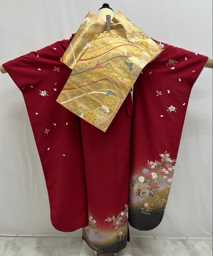 振り袖　フルセット　長襦袢付　赤　成人式　 金彩加工　650