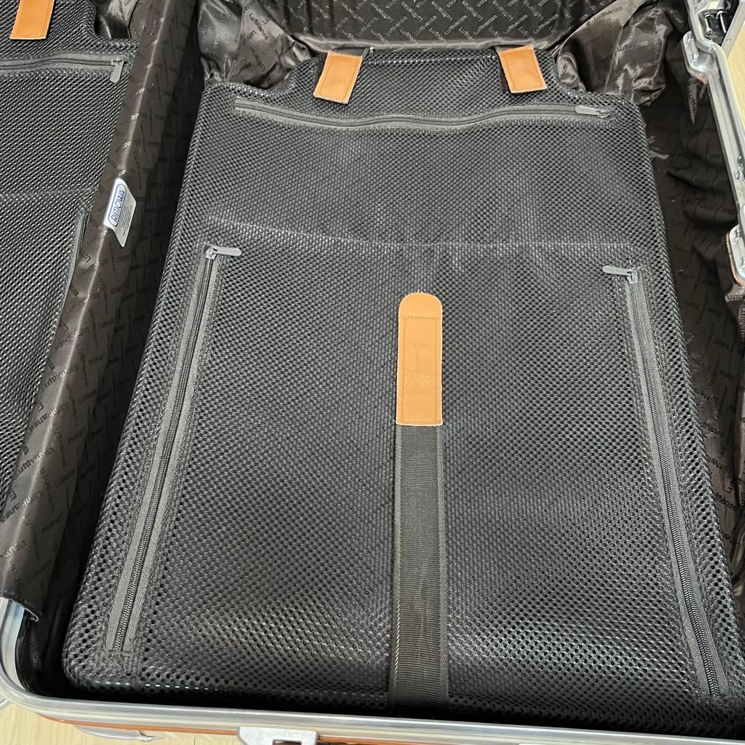 リモワ RIMOWA 747-8 限定モデル 64L4輪 トパーズ アルミニウム