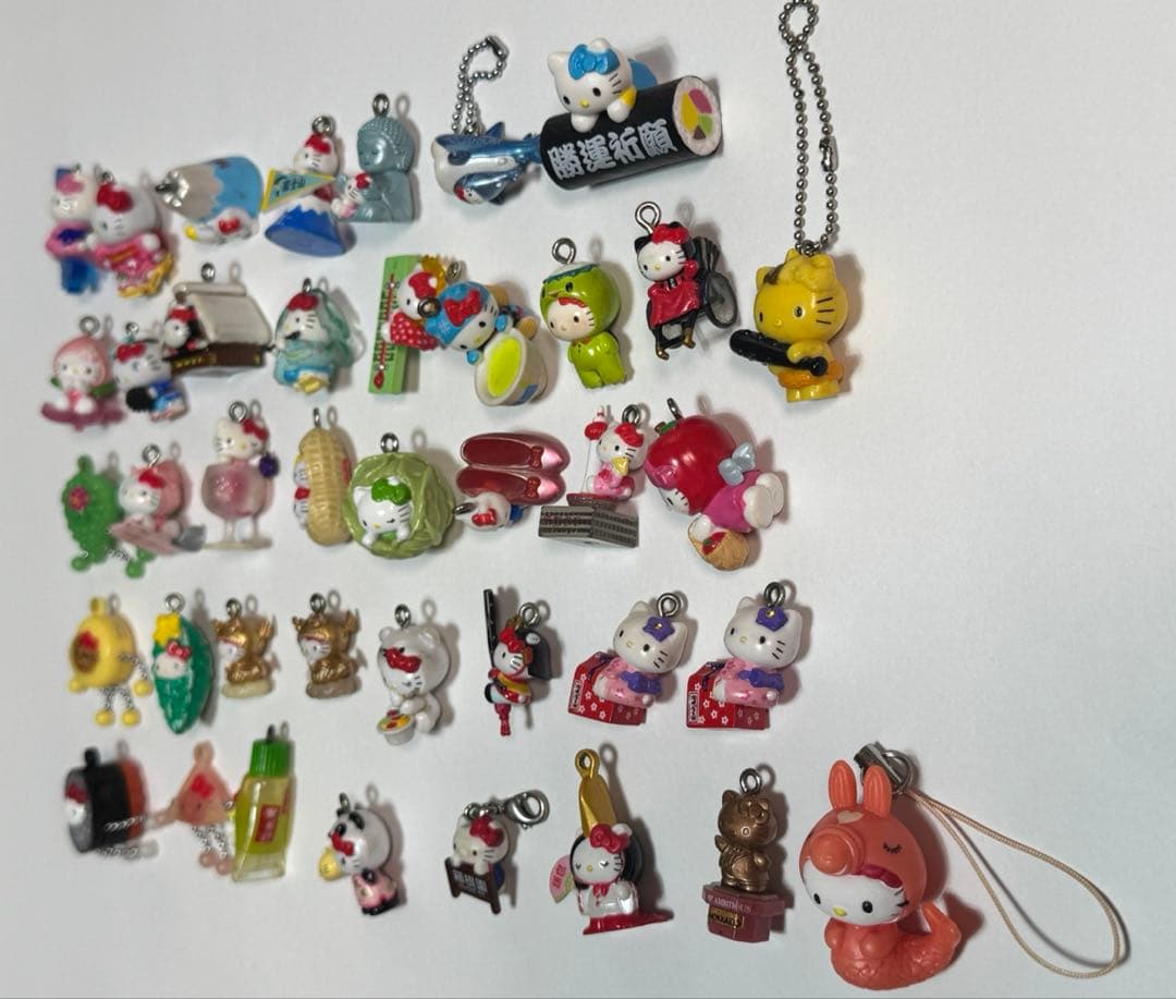 キティ ボールペンチャームのみ39個＋ストラップ1個まとめ売り