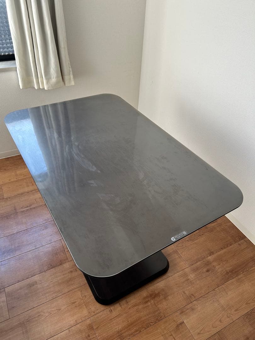 【美品】【送料込】ニトリ　昇降式テーブル　天板表面保護シート付き