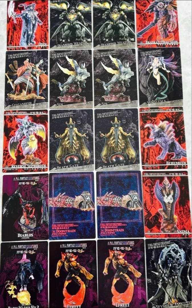 内袋未開封　ファイナルファンタジークリーチャーズフルカラー20体15種