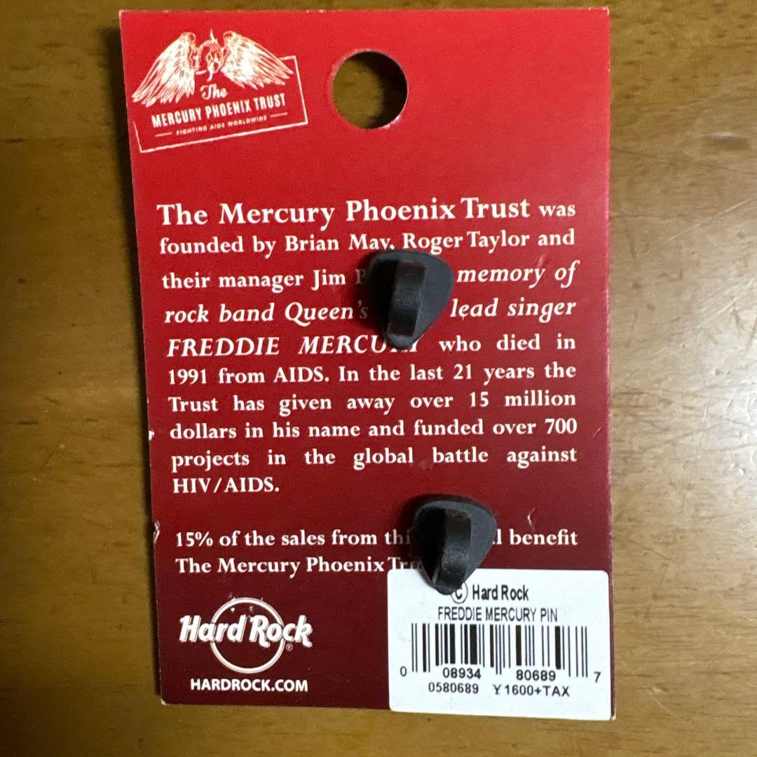ハードロックカフェ 大阪店限定 ピンバッジ フレディマーキュリー
