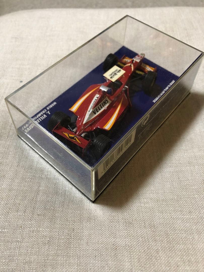 MINICHAMPS  1/43 ジャック・ヴィルヌーヴ 1998