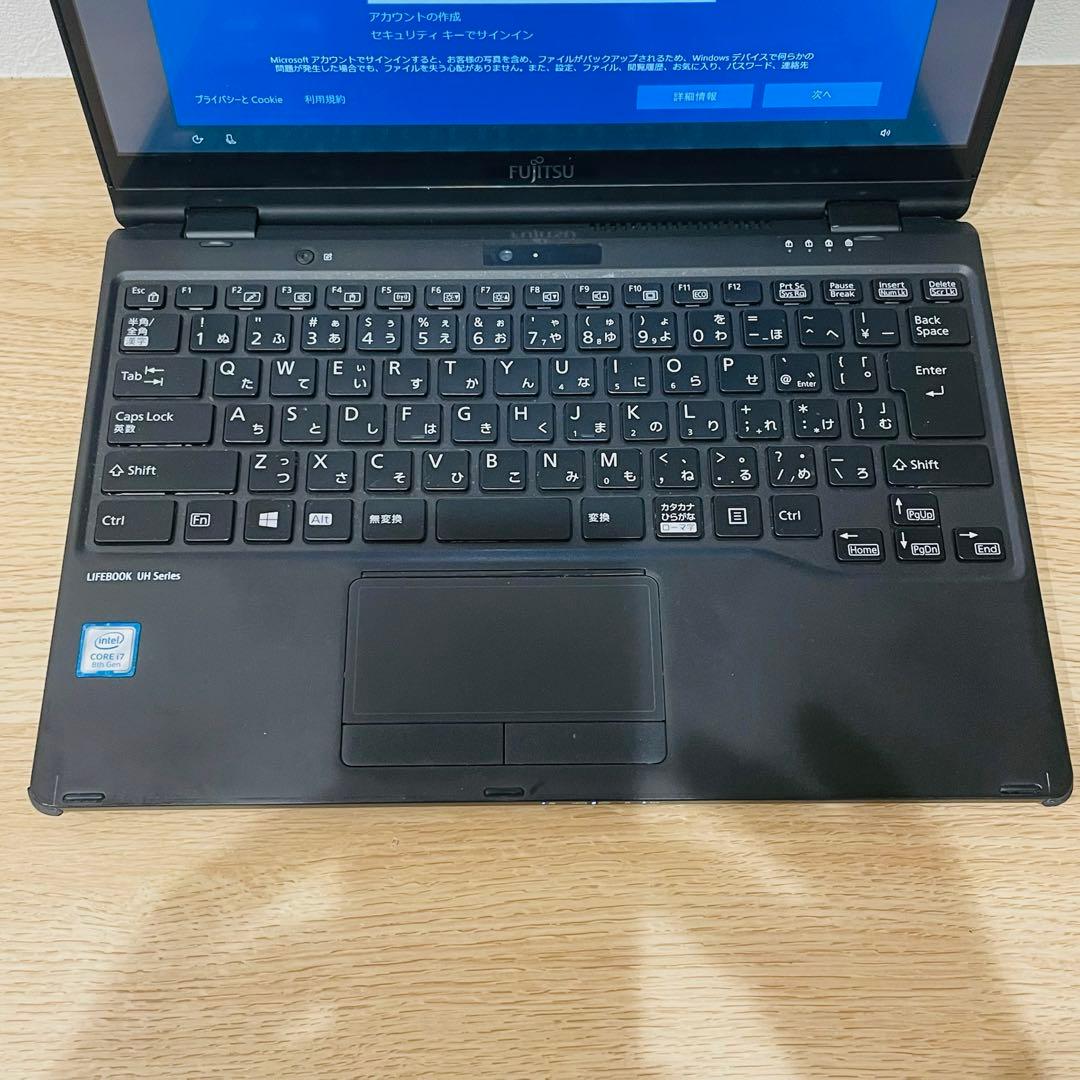 LIFEBOOK UH UH95/D3 FMVU9D3BD2 256GBパソコン