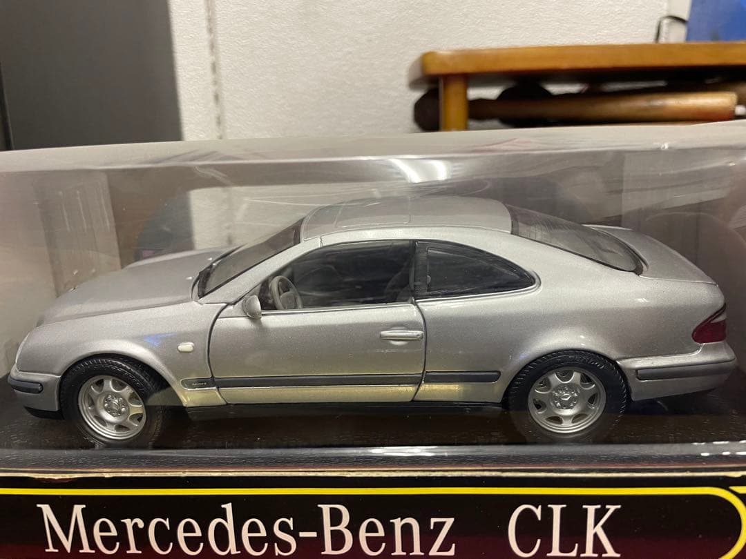メルセデスベンツ　CLK