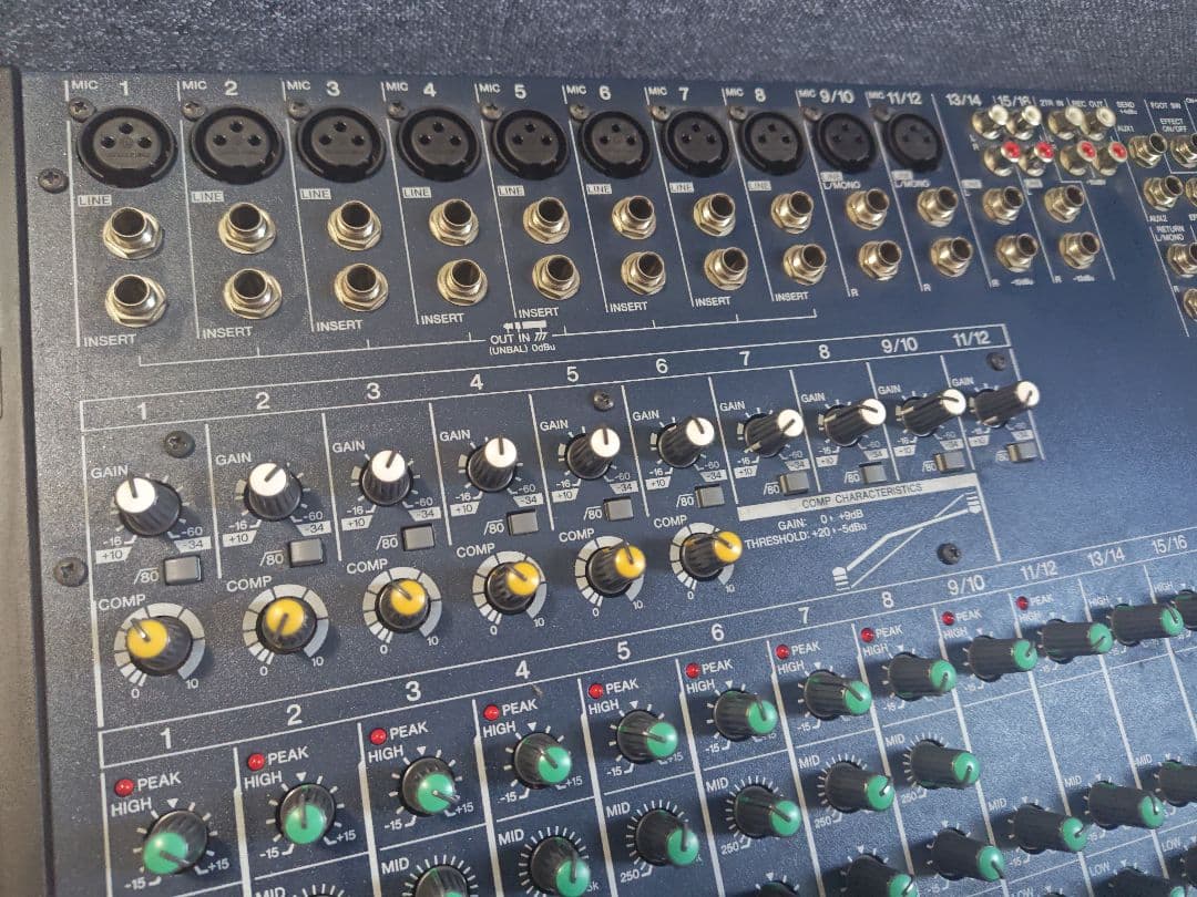 Yamaha MG166CX アナログミキサー