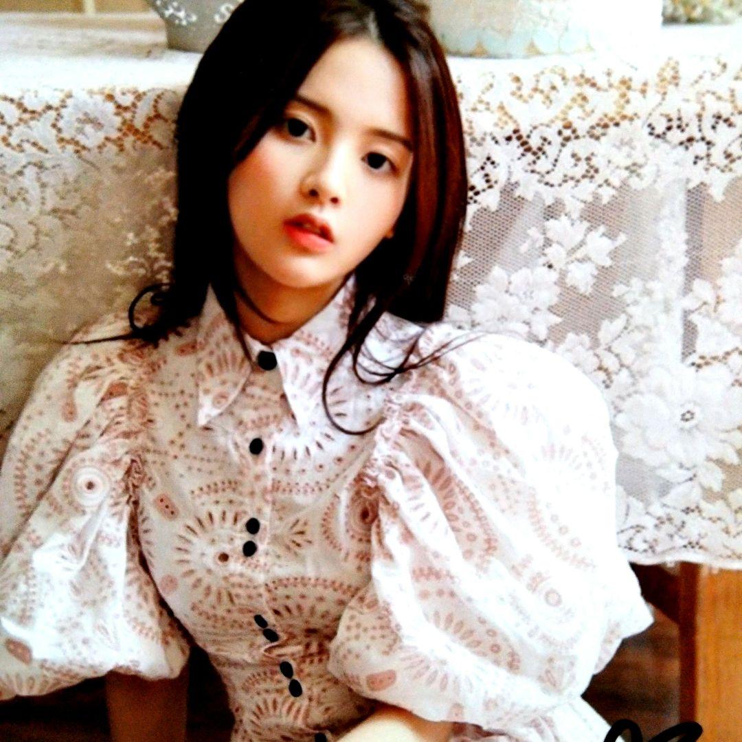 ヤンチャオユエ直筆サイン入り2Lサイズ写真…Yang Chaoyue