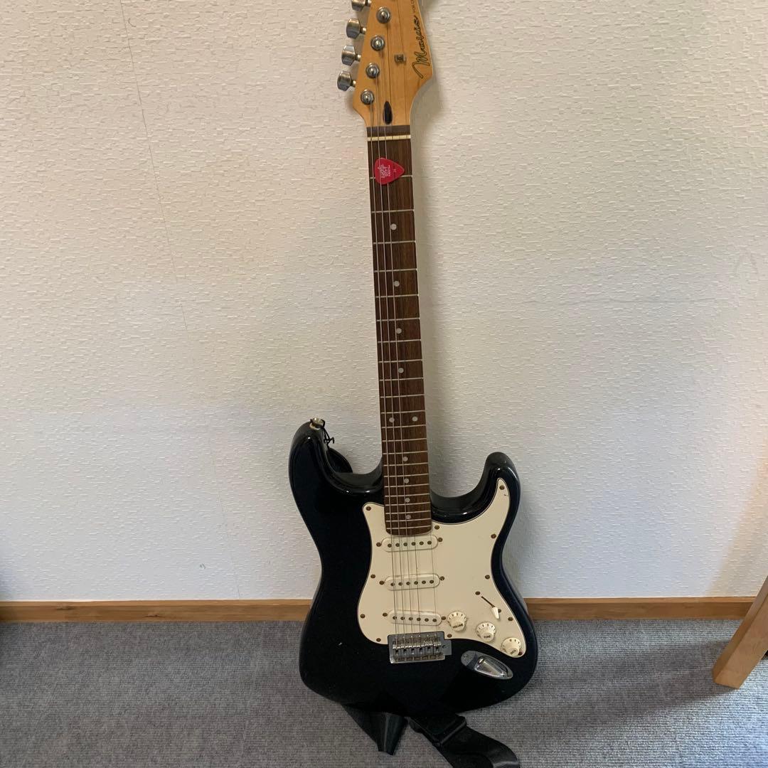 エレキギター ブラック ストラトキャスタータイプ