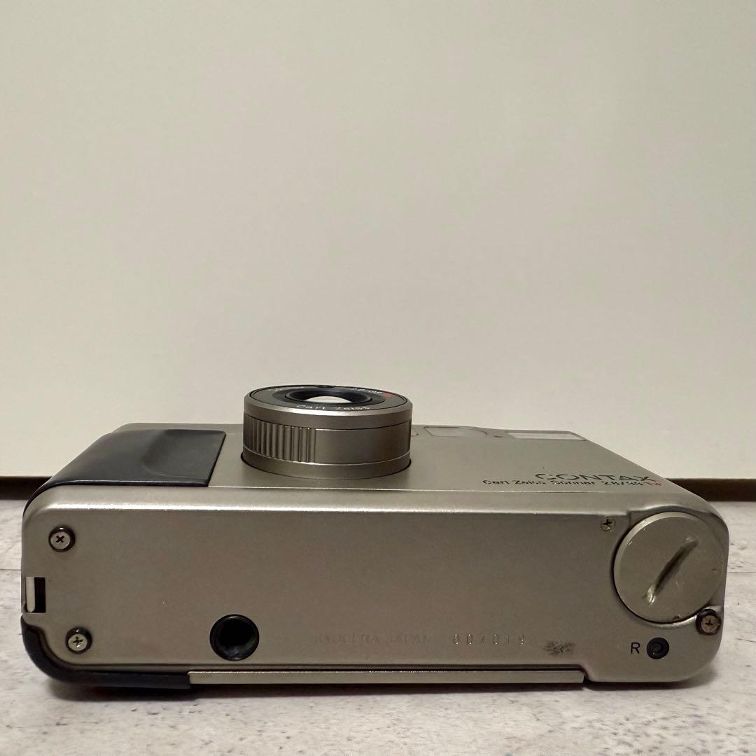 動作確認済み CONTAX T2 シルバー コンパクト フィルムカメラ