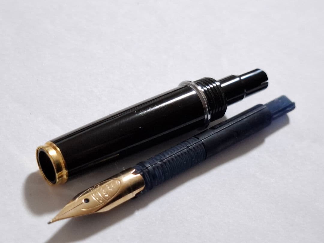 希少　未使用　renoma PARIS レノマ　万年筆　ロジウム　14K　細字