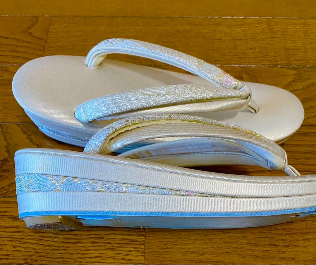 花柄和装用バッグと白色下駄セット