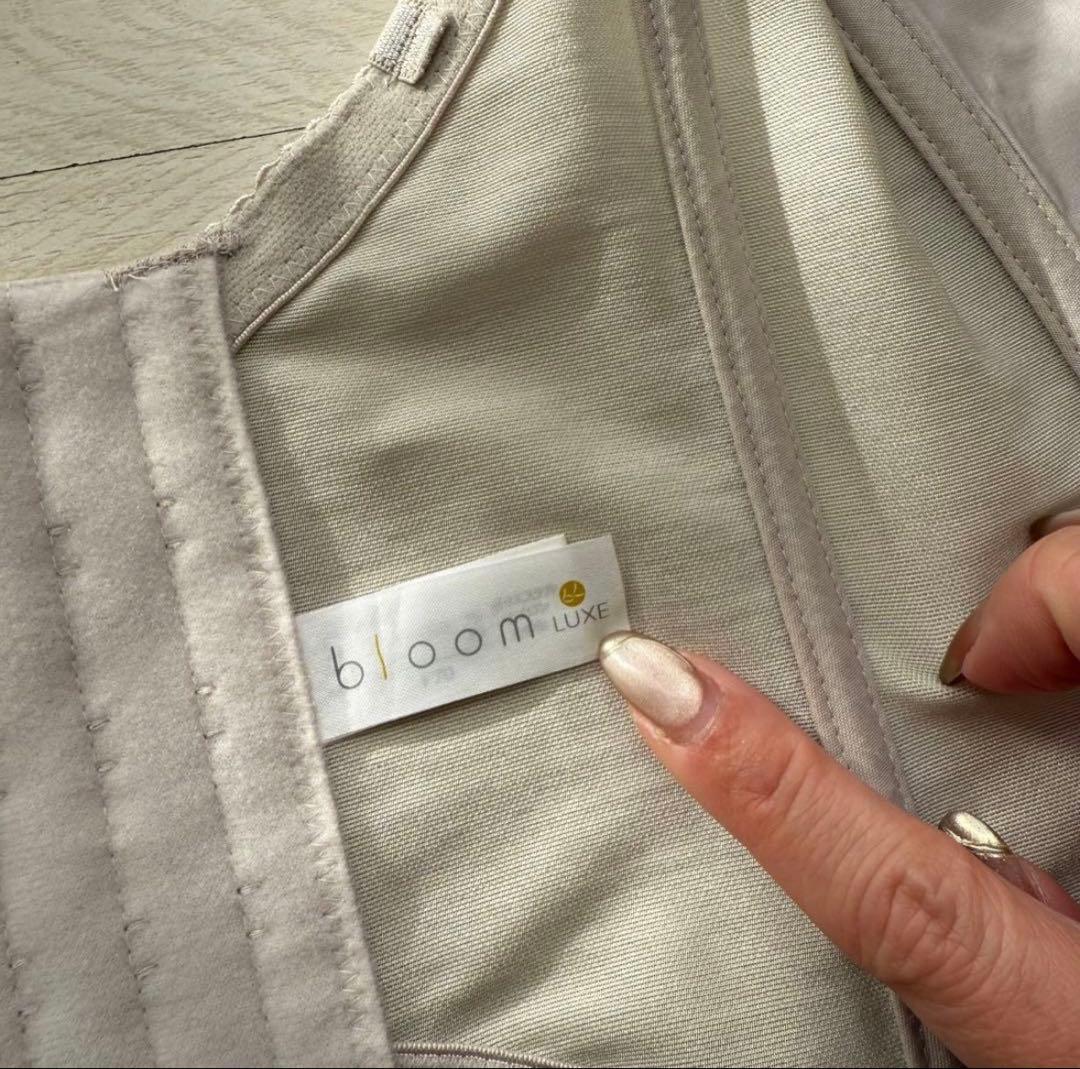 bridal bloom ブライダルインナー ビスチェ F70