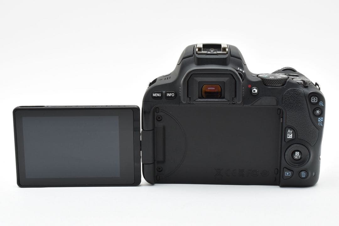 canon kiss x9 一眼レフカメラ標準&望遠&単焦点トリプルレンズセット