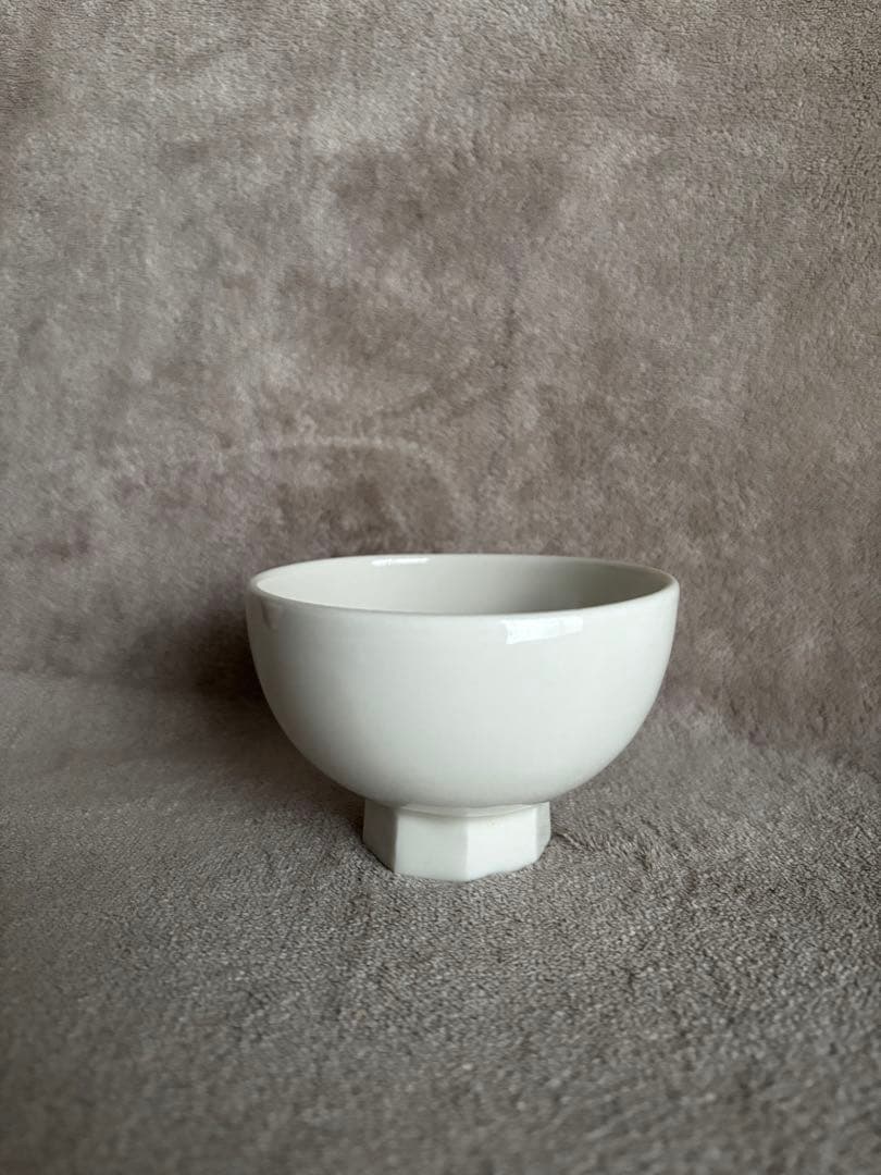 鈴木豊氏作　白磁カップ　6個セットと大清乾隆年製　4個+1個のおまとめ