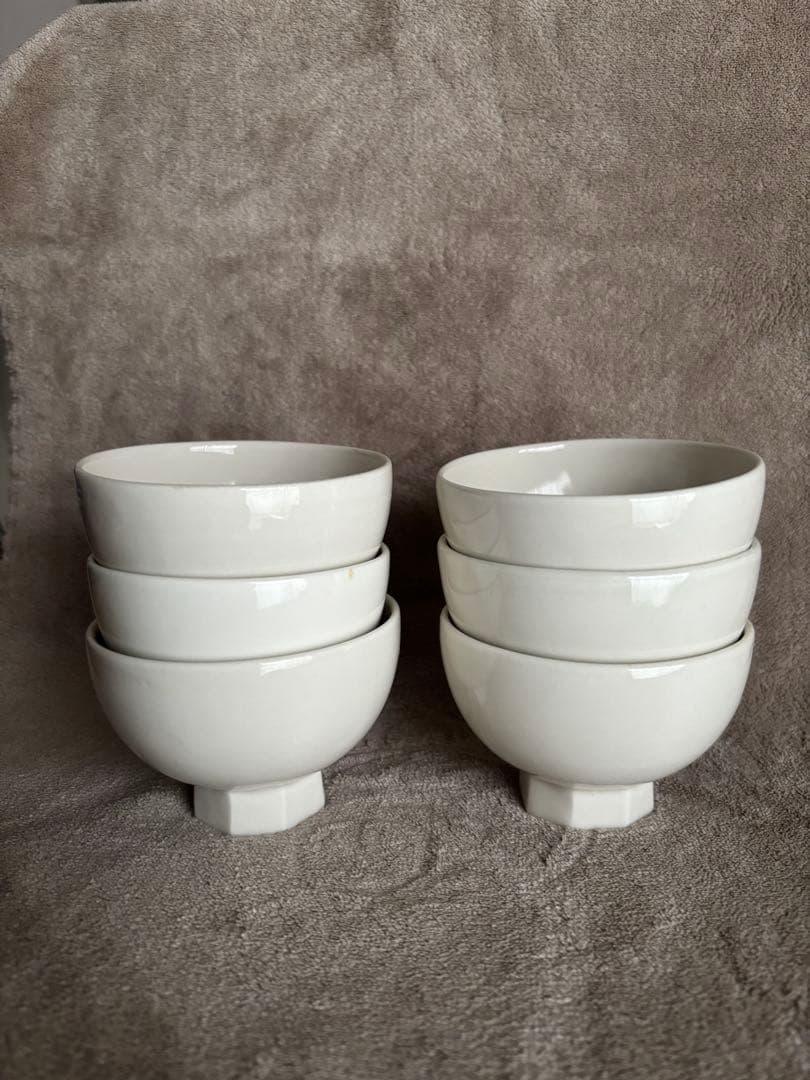 鈴木豊氏作　白磁カップ　6個セットと大清乾隆年製　4個+1個のおまとめ