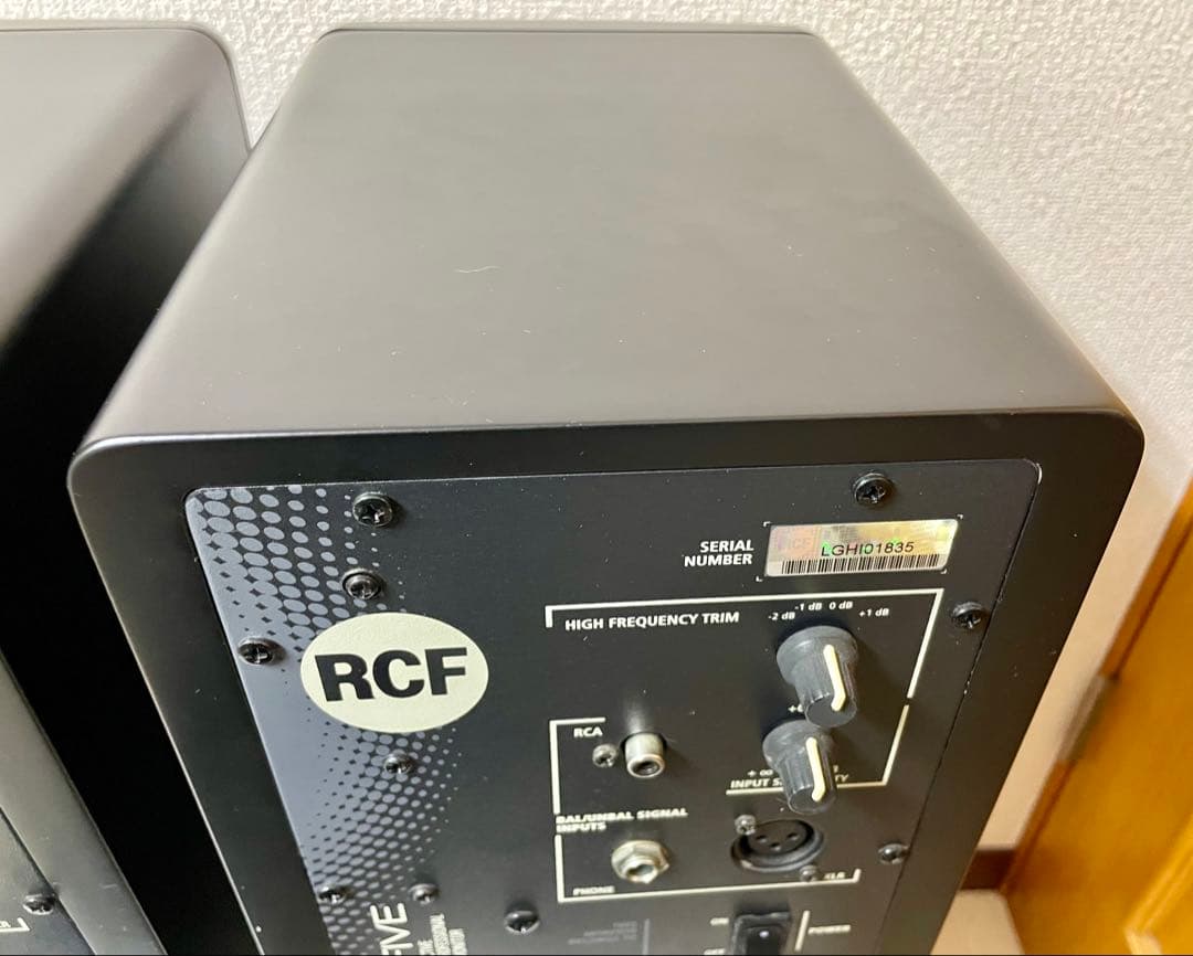 RCF AYRA FIVE 5 モニタースピーカー