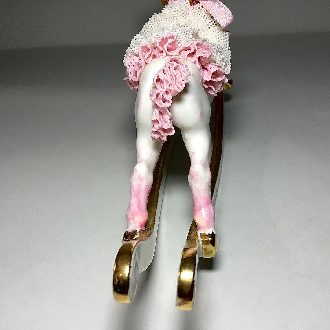 フィギュリン◆ピンクの木馬◆アイルランド 陶器 ビスク ヴィンテージ 置物