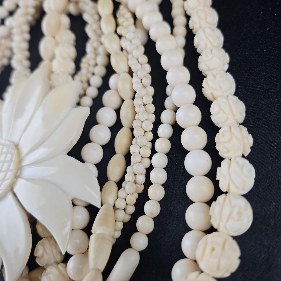 いくら Y1068-4 極上品 ロングネックレス2本 ブローチ１個 3点