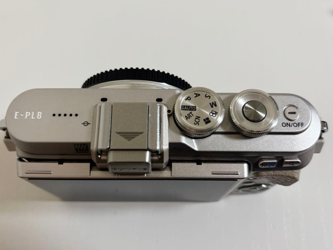 オリンパスペン OLYMPUS PEN E-PL8