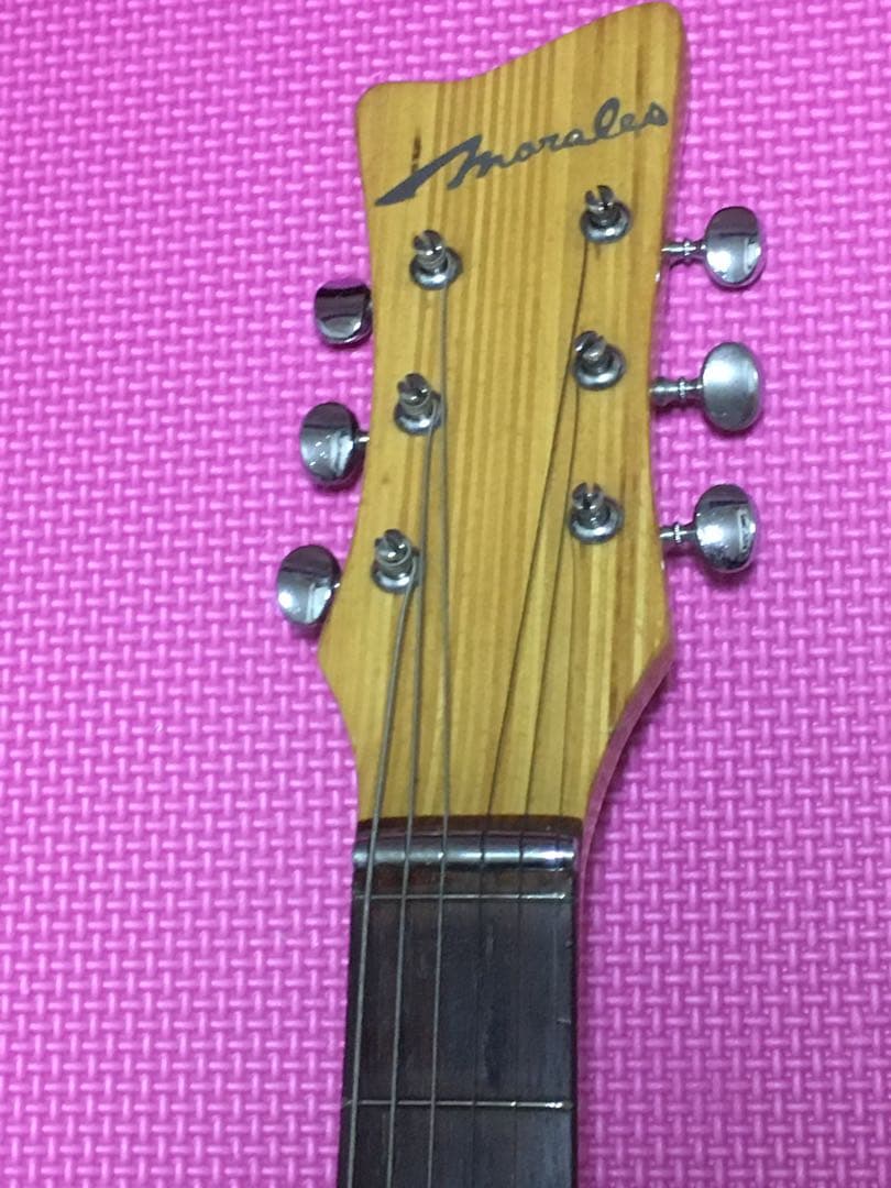モラレス モズライトモデル Morales Mosrite エレキギター 日本製