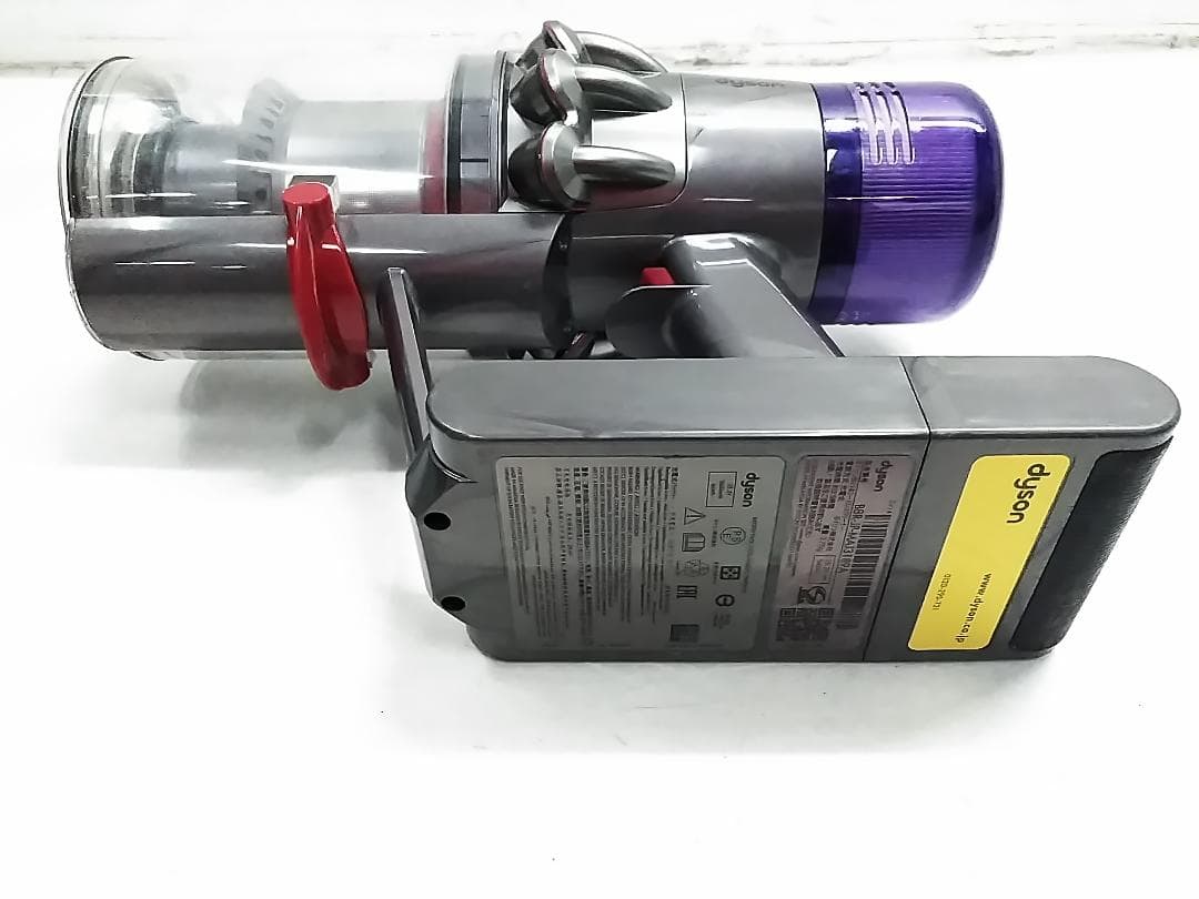 dyson ダイソン V11 FLUFFY SV14 スティッククリーナー ★