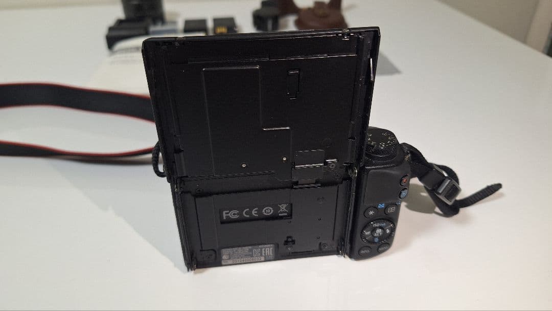 【おまけ多数】Canon EOS M3 ミラーレスカメラ