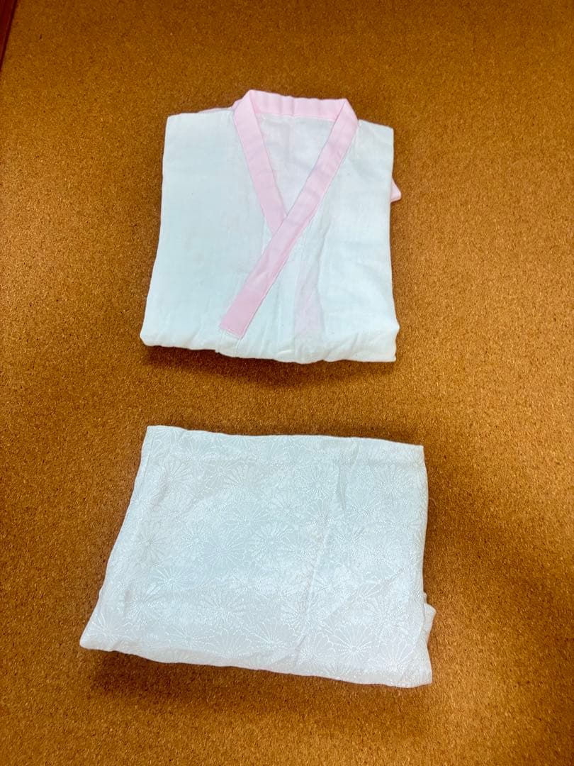 7歳　七五三用 白地に華やかな古典柄着物セット