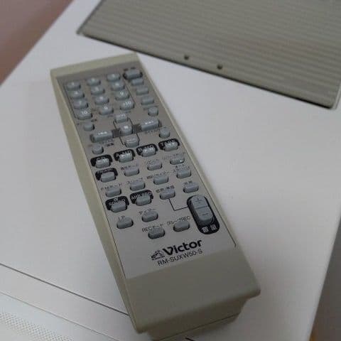 ビクター製ミニコンポ　CD.　DVD.　tape.　RADIO