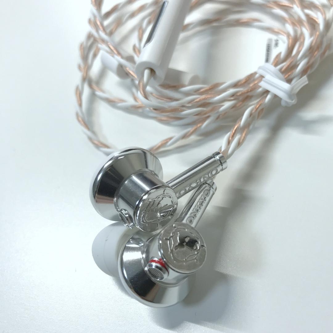 【美品】ONKYO カナル型イヤホン E700MW ハイレゾ対応 セミオープン