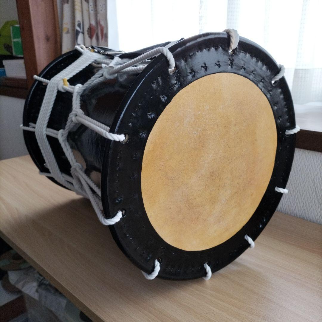「ミズキ様ご依頼商品」担ぎ太鼓　　和太鼓 　天然皮革　ストラップ付き　中古品⑨