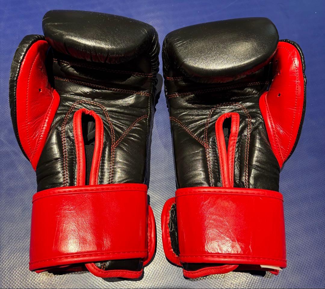 CLETO REYES ボクシンググローブ 黒/赤　16oz