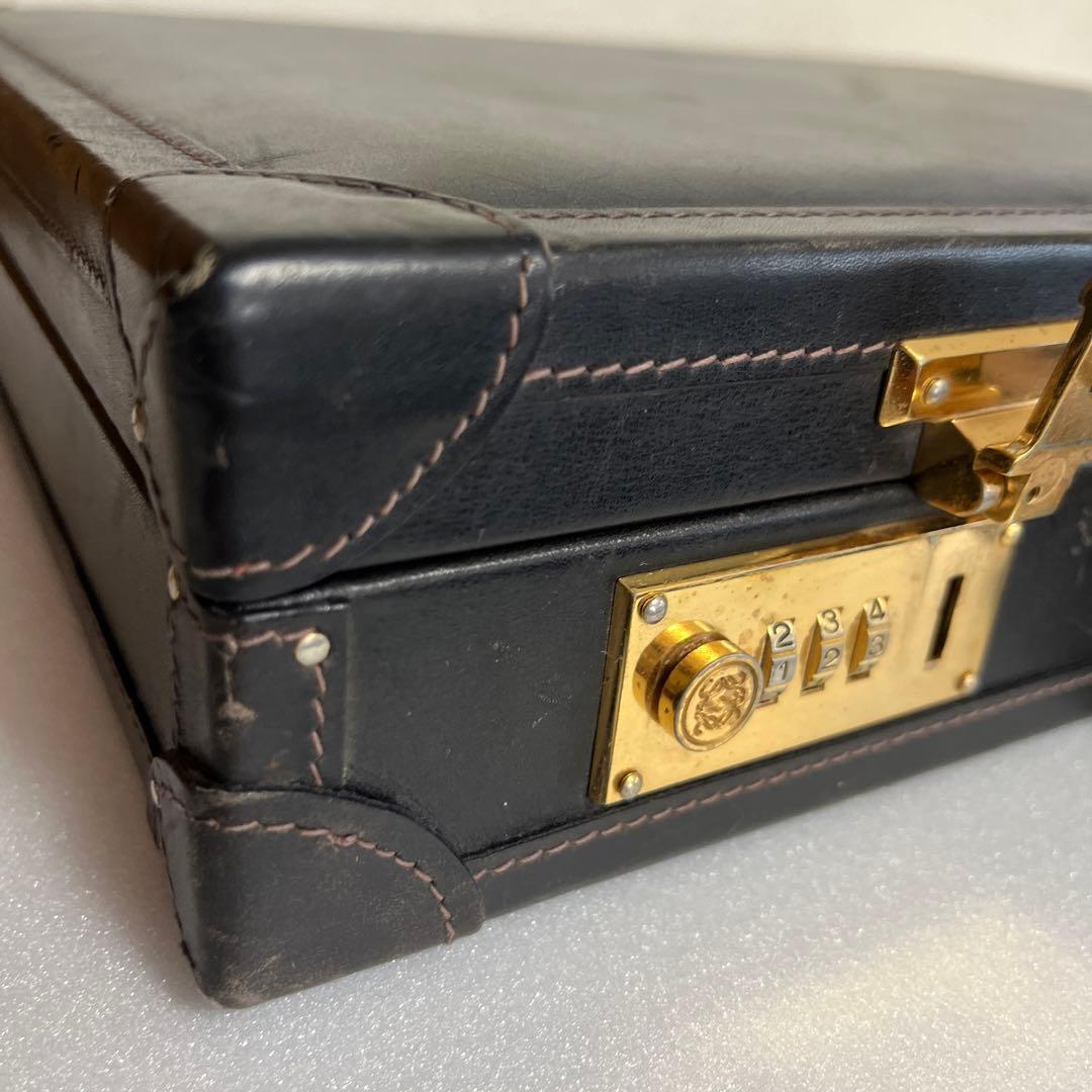 t*i様 ロエベ アタッシュケース 黒