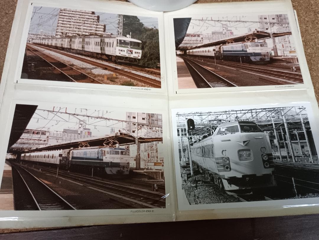 ４００６）鉄道写真　約１００枚　昭和５６年～５７年　電気機関車　特急電車など