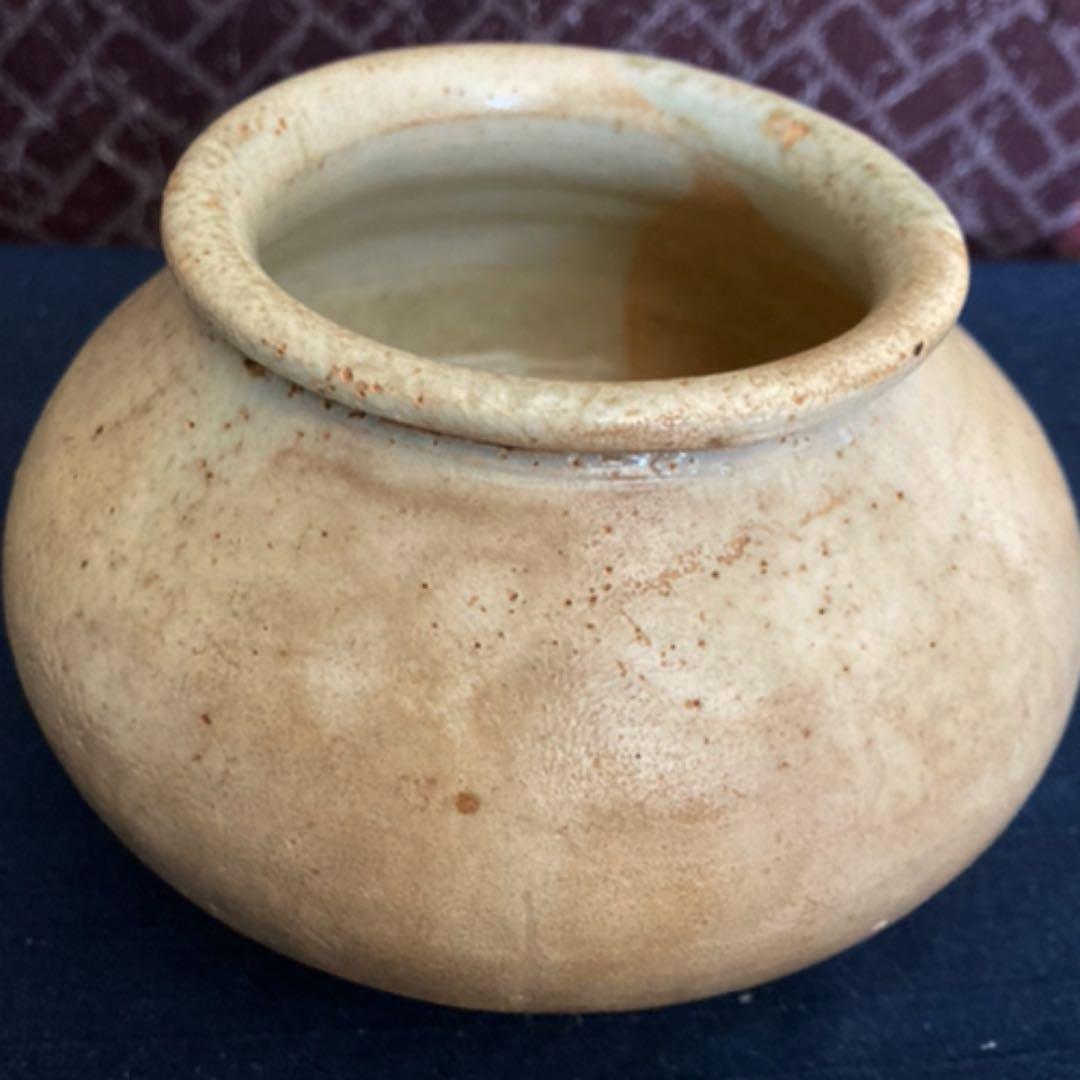 李朝期　　李朝雨漏小壷　高麗