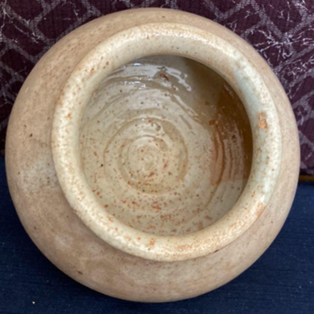 李朝期　　李朝雨漏小壷　高麗