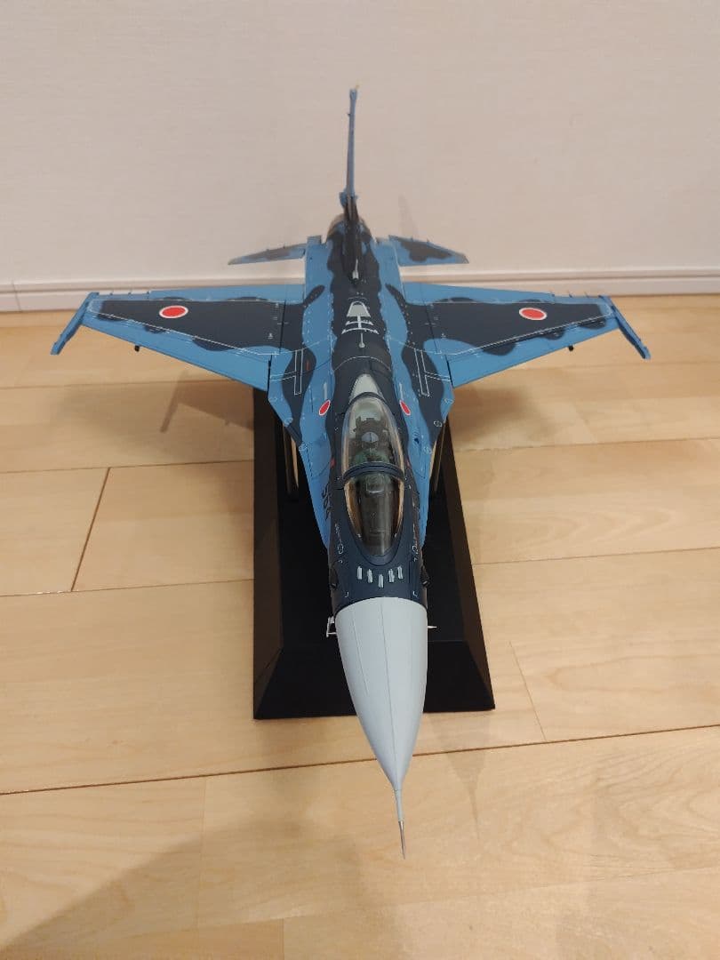 デアゴスティーニ 週刊 航空自衛隊 F-2戦闘機をつくる 完成品