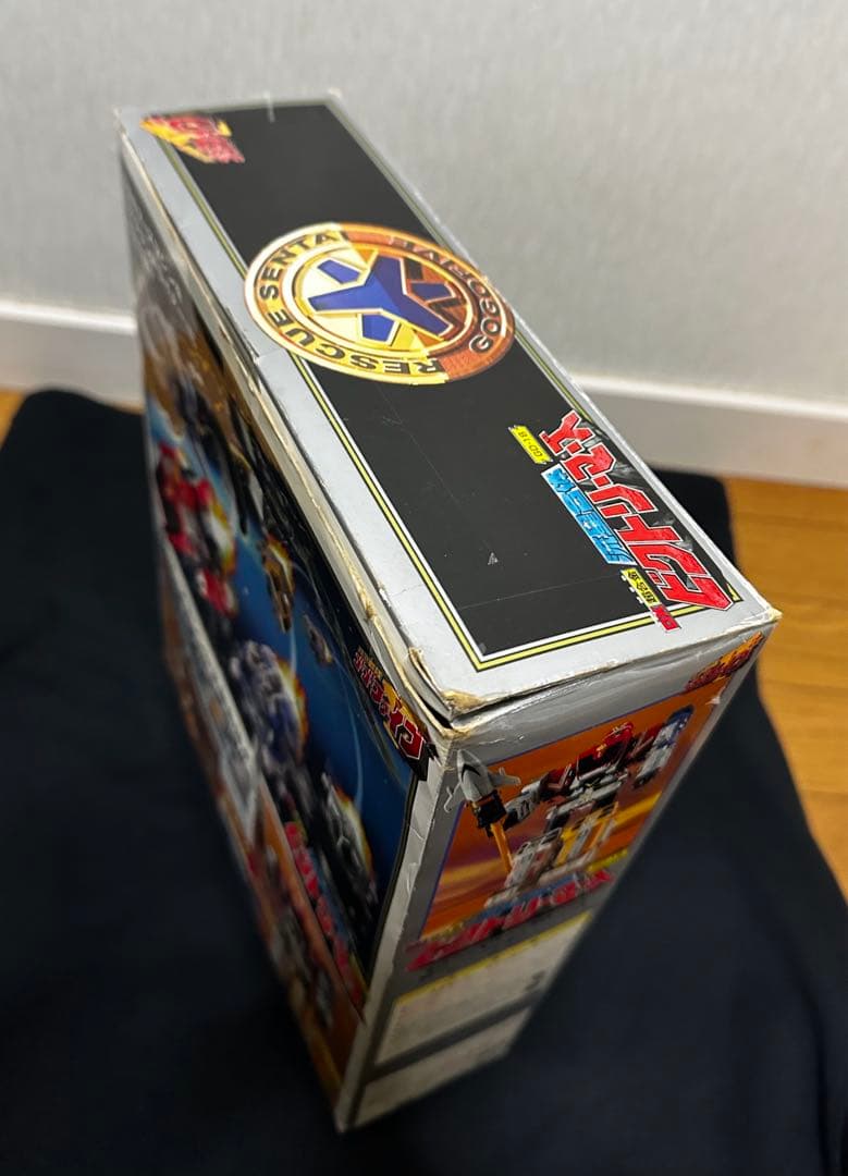 BANDAI　DX超合金流星合体ビクトリーマーズ　　救急戦隊ゴーゴーファイブ