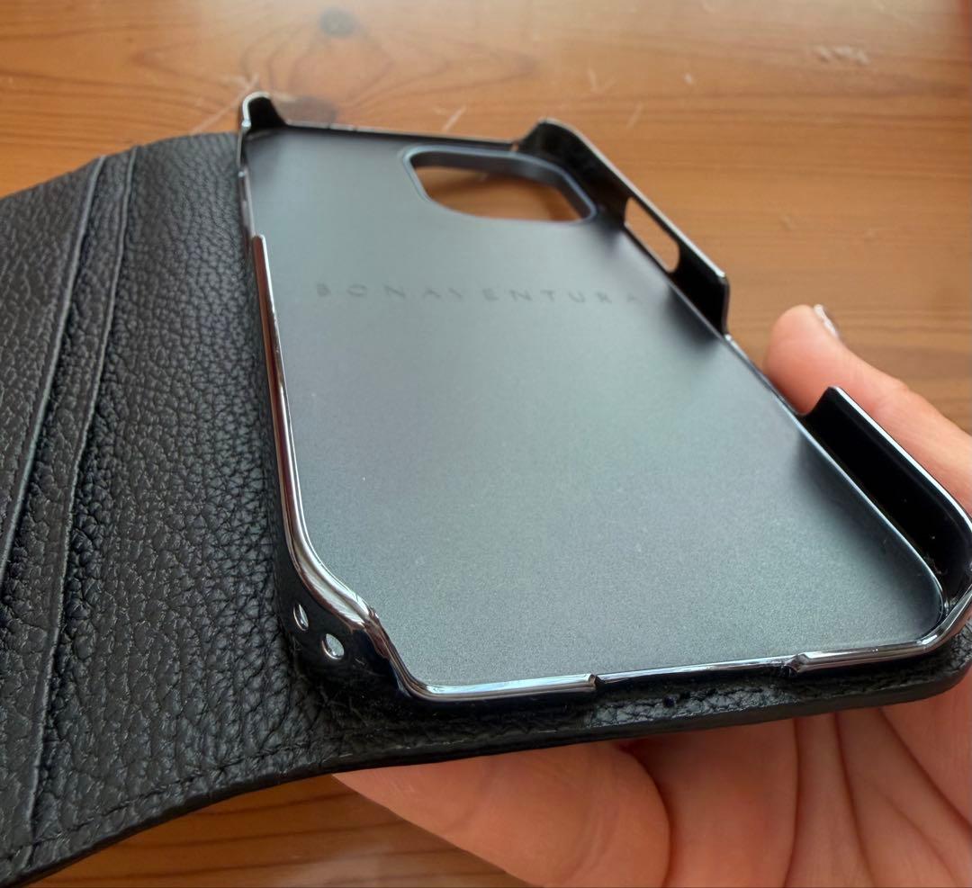 BONAVENTURA iPhone17手帳型ケース