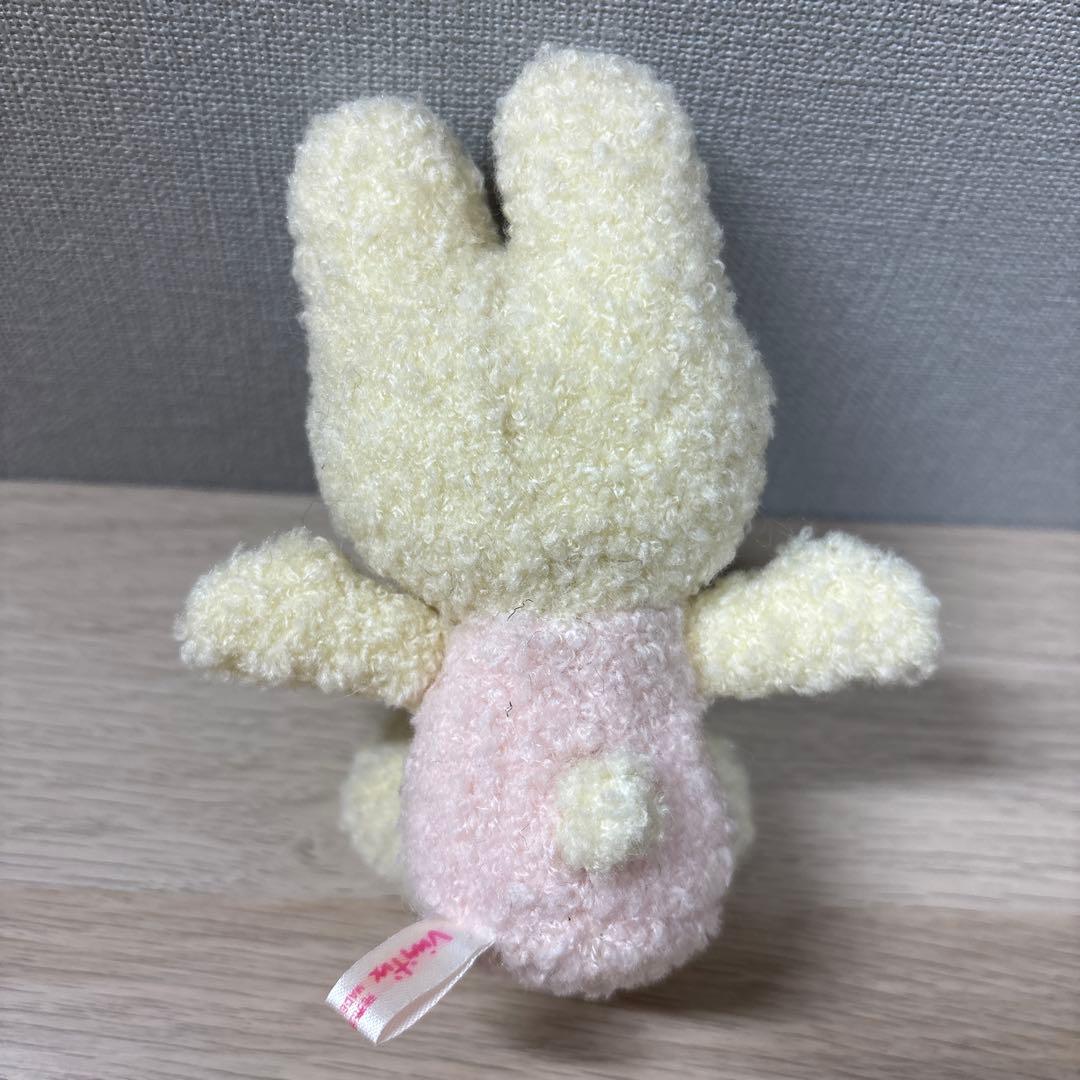 激レア　ハローキティ　vivitix限定　うさぎ　抱っこ　抱きぬいぐるみ