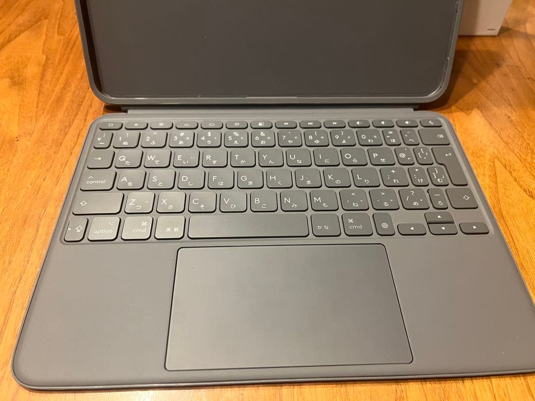 【美品】Combo Touch iPad Air 11インチ（M2/第5世代）