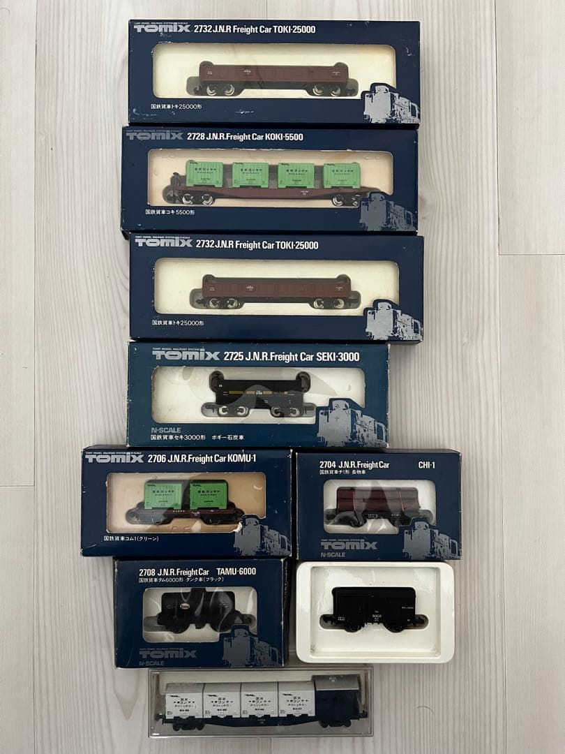 Nゲージ　車輌全30輌　(内、モーター車8輌)