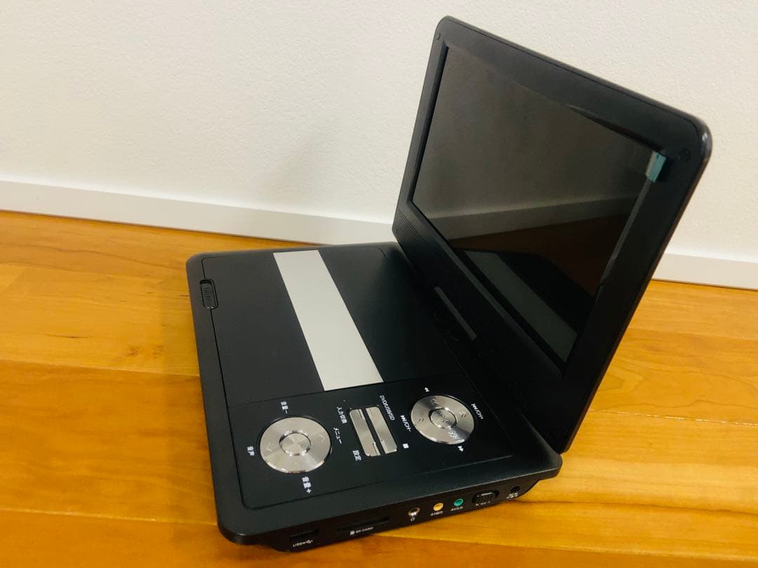 ポータブルDVDプレーヤー 9インチ ワンセグ　TOHO IT-PDV922