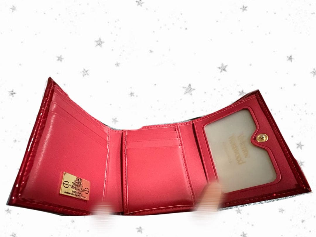 VivienneWestwood ヴィヴィアンウエストウッドエナメル三つ折り財布