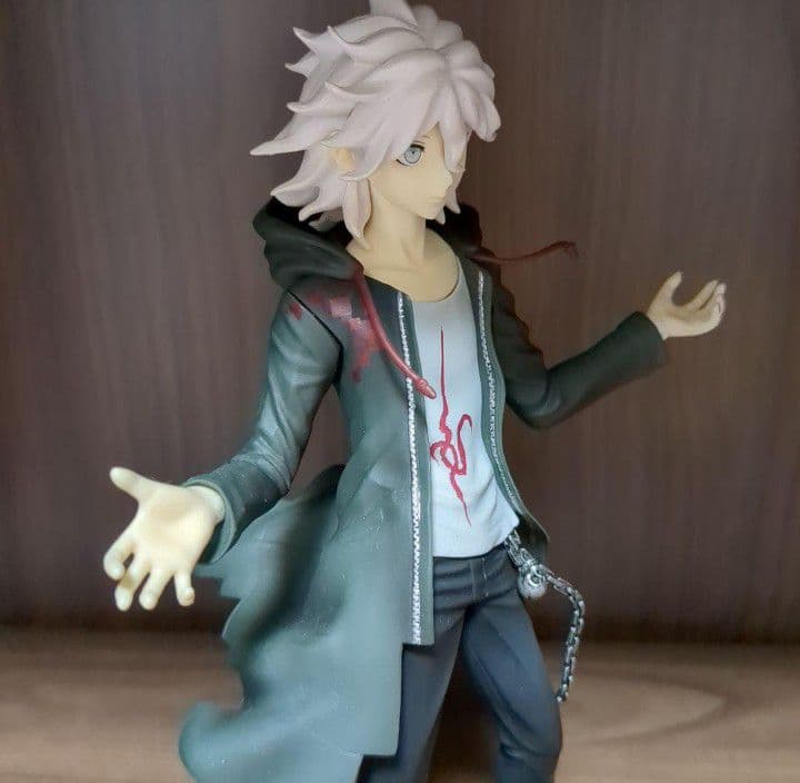 狛枝凪斗　フィギュア　ダンガンロンパ　フィギュア