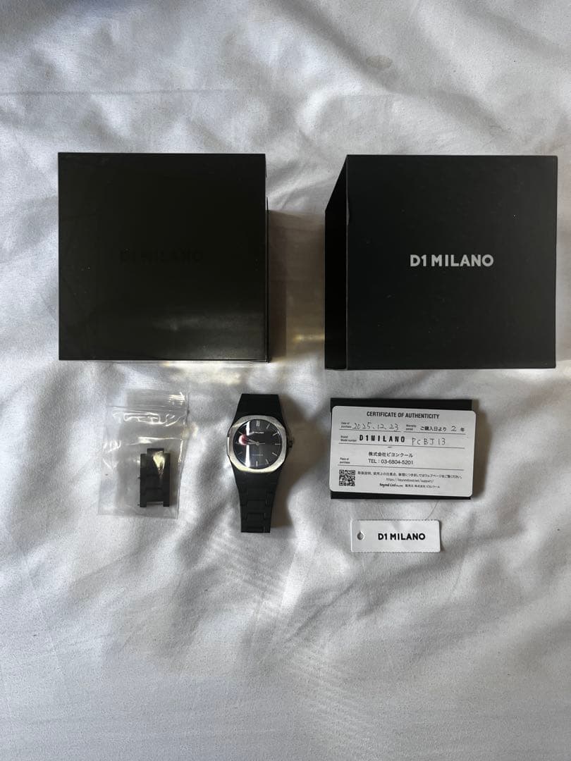 D1ミラノ ポリカーボン・スペースグレイ 新品 定価33000 d1milano