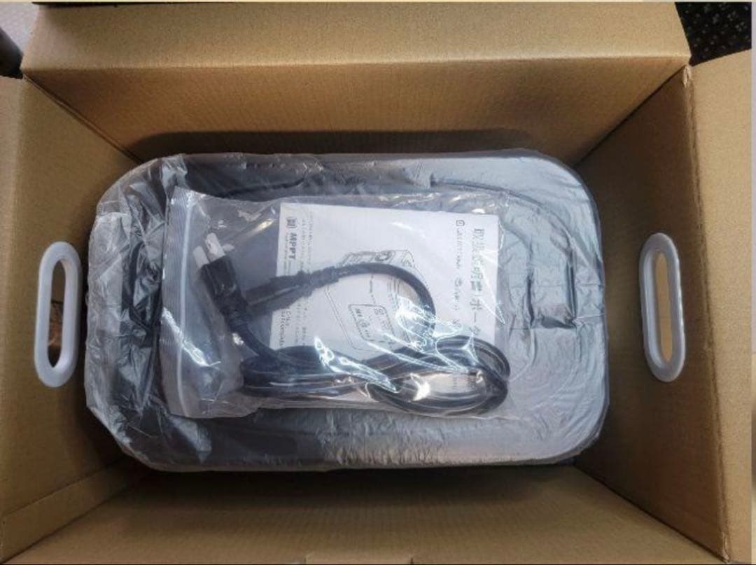 ポータブル電源 328300mAh/1050Wh 安全リン酸鉄　1800W出力