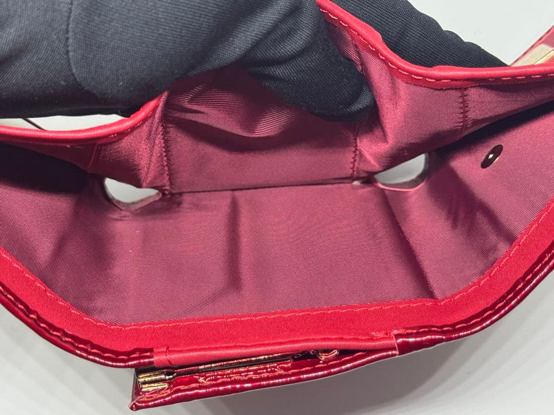 【新品未使用】Vivienne Westwood 赤 三つ折り財布