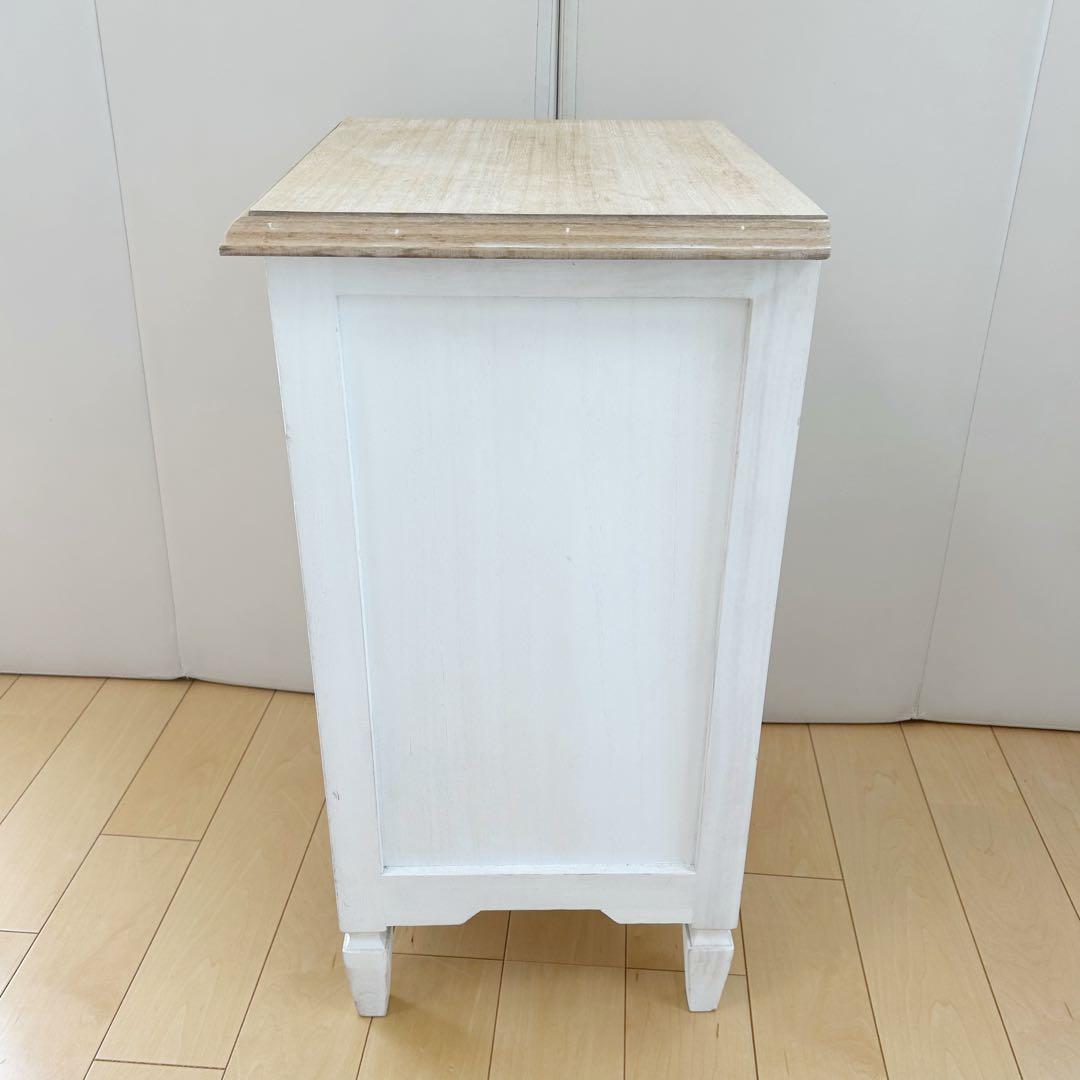 アンティーク　サイドチェスト　ブロカントシリーズ　ホワイトゴールドナイトテーブル